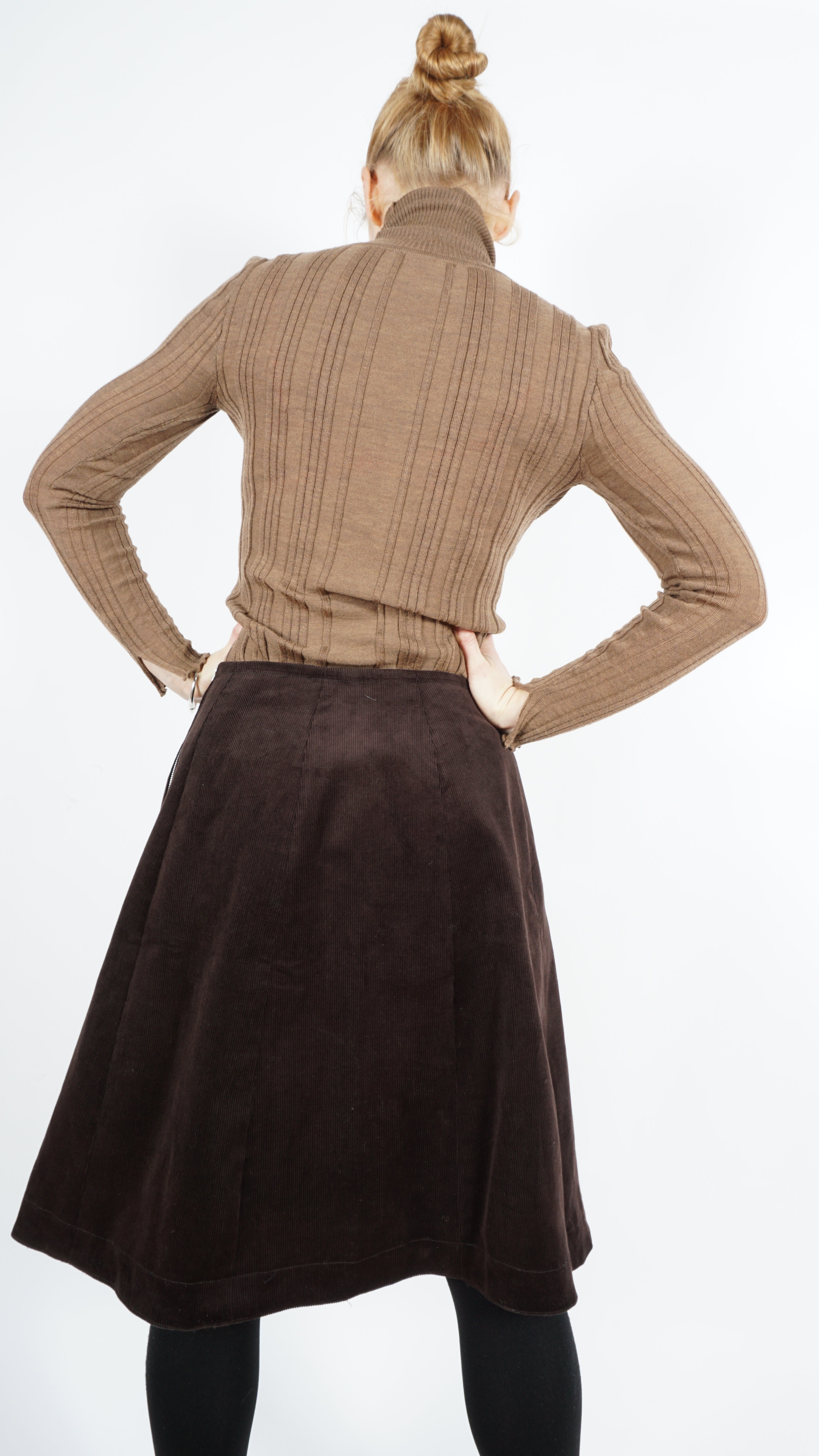 A-skirt corduroy skirt by Maria Holm